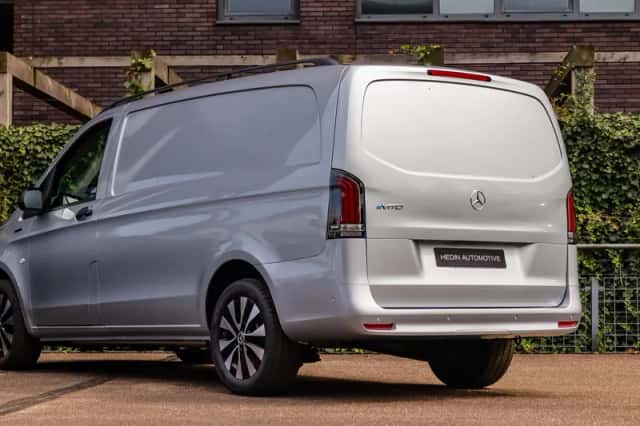 Mercedes-Benz eVito (2025) thumbnail 35