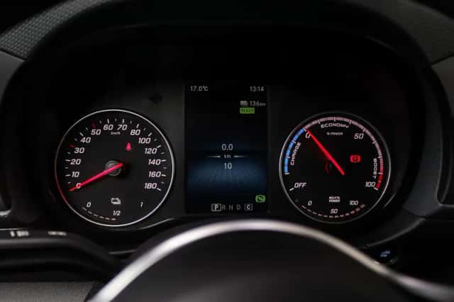 Mercedes-Benz eCitan (2025) thumbnail 23
