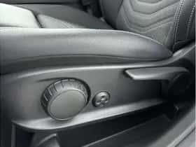 Mercedes-Benz GLA (2024) thumbnail 18
