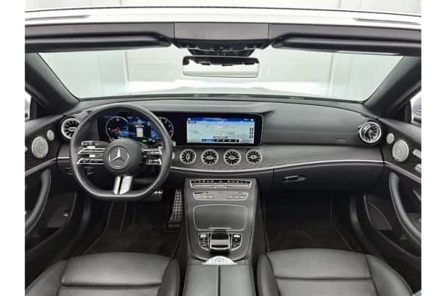Mercedes-Benz E-Klasse (2024) thumbnail 3