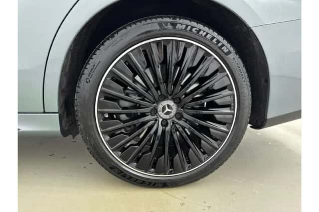 Mercedes-Benz E-Klasse (2025) thumbnail 5