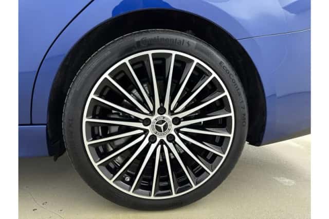 Mercedes-Benz C-Klasse (2025) thumbnail 4