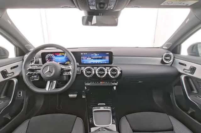 Mercedes-Benz A-Klasse (2025) thumbnail 3