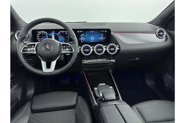 Mercedes-Benz EQA (2023) thumbnail 3