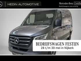 Mercedes-Benz Sprinter (2023) thumbnail 1