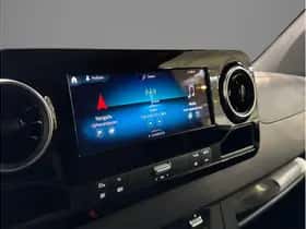 Mercedes-Benz Sprinter (2023) thumbnail 16