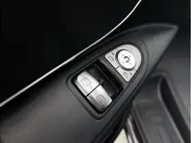 Mercedes-Benz eVito (2025) thumbnail 24