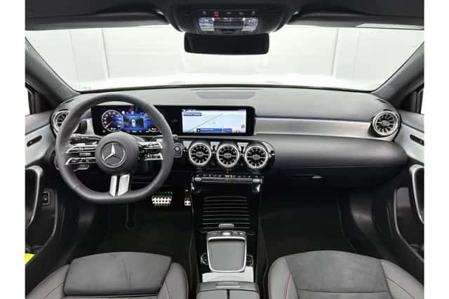 Mercedes-Benz A-Klasse (2025) thumbnail 3