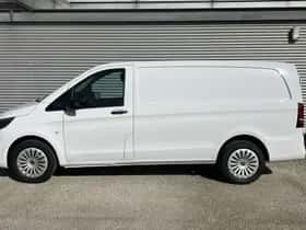 Mercedes-Benz Vito (2026) thumbnail 3