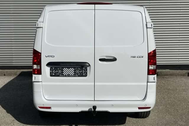 Mercedes-Benz Vito (2026) thumbnail 6