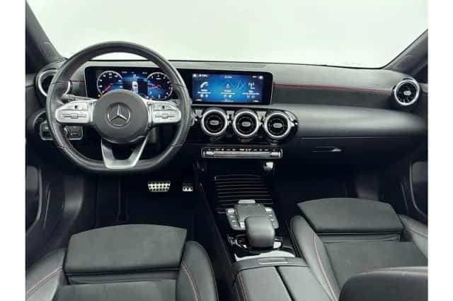 Mercedes-Benz A-Klasse (2020) thumbnail 3