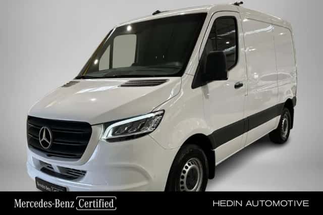 Mercedes-Benz Sprinter (2023) thumbnail 1