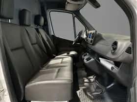 Mercedes-Benz Sprinter (2023) thumbnail 19