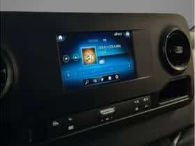 Mercedes-Benz Sprinter (2023) thumbnail 25