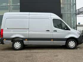 Mercedes-Benz eSprinter (2026) thumbnail 3