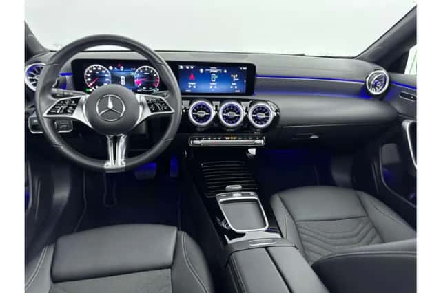 Mercedes-Benz CLA-Klasse (2024) thumbnail 3
