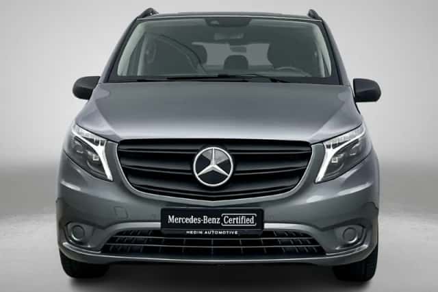 Mercedes-Benz Vito (2024) thumbnail 5