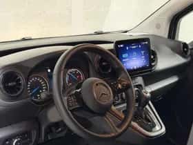 Mercedes-Benz eCitan (2025) thumbnail 17