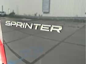 Mercedes-Benz Sprinter (2024) thumbnail 24