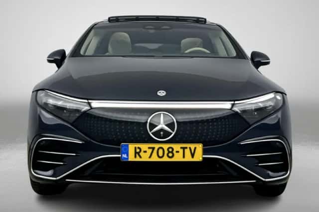 Mercedes-Benz EQS (2022) thumbnail 5