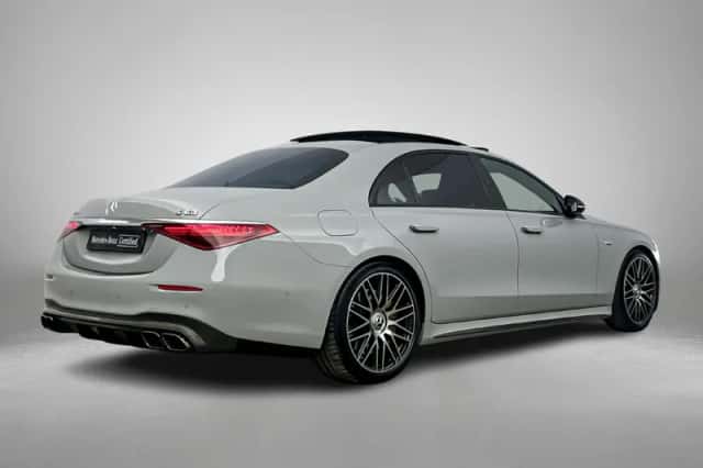 Mercedes-Benz S-Klasse (2024) thumbnail 2