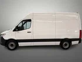 Mercedes-Benz Sprinter (2022) thumbnail 2