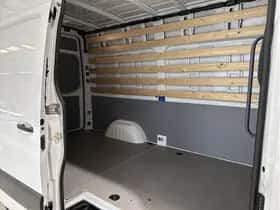 Mercedes-Benz Sprinter (2022) thumbnail 25