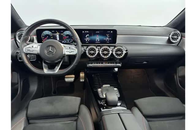 Mercedes-Benz CLA-Klasse (2022) thumbnail 3