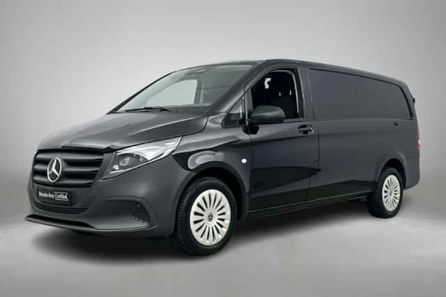 Mercedes-Benz Vito (2024) thumbnail 1