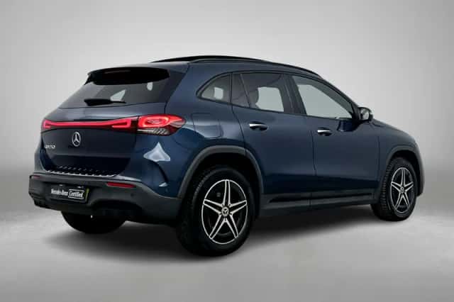 Mercedes-Benz EQA (2021) thumbnail 2