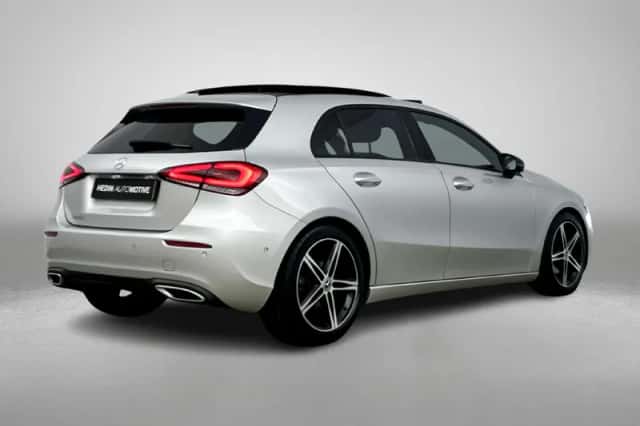 Mercedes-Benz A-Klasse (2018) thumbnail 2