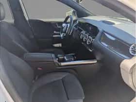 Mercedes-Benz GLA (2020) thumbnail 3