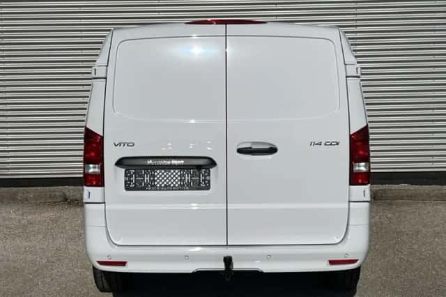 Mercedes-Benz Vito (2026) thumbnail 4