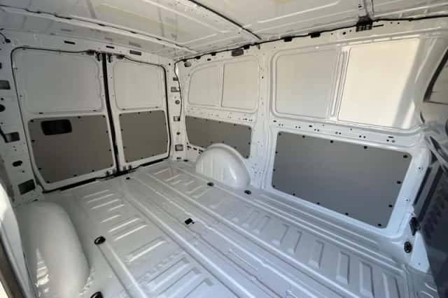Mercedes-Benz Vito (2026) thumbnail 6