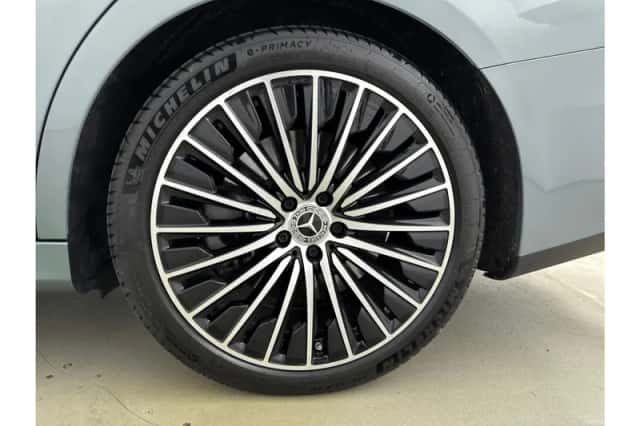 Mercedes-Benz E-Klasse (2025) thumbnail 4