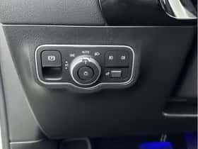 Mercedes-Benz GLA (2025) thumbnail 12