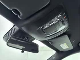 Mercedes-Benz GLA (2021) thumbnail 24