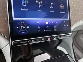 Mercedes-Benz EQS (2023) thumbnail 22