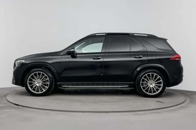 Mercedes-Benz GLE (2024) thumbnail 6
