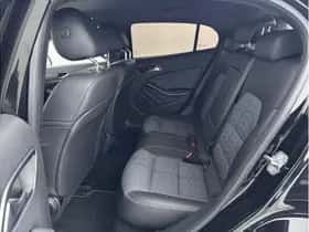 Mercedes-Benz GLA (2018) thumbnail 23
