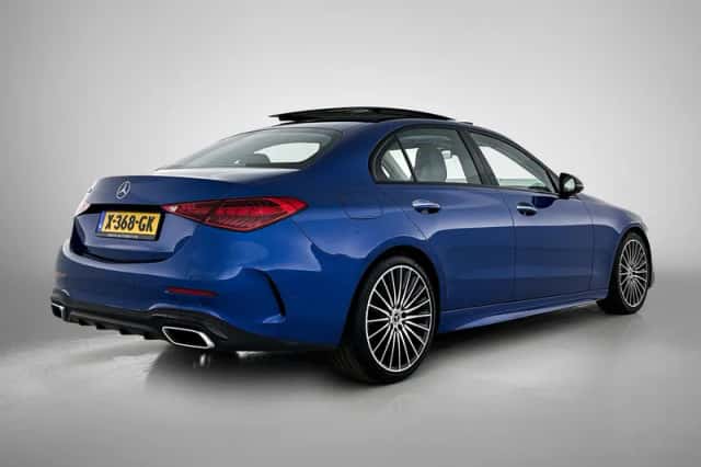 Mercedes-Benz C-Klasse (2022) thumbnail 2