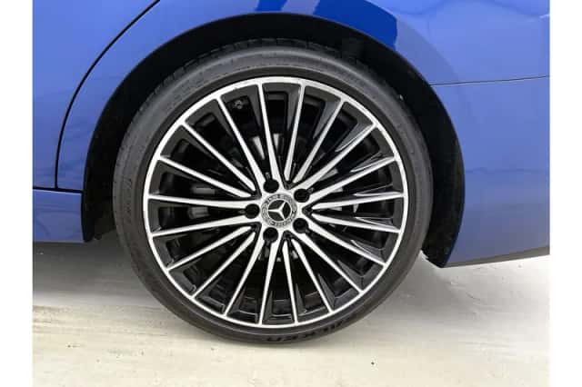 Mercedes-Benz C-Klasse (2022) thumbnail 4