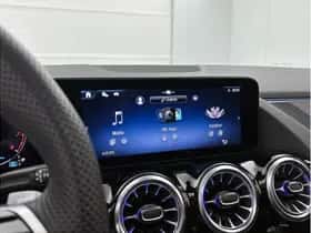 Mercedes-Benz GLA (2024) thumbnail 14