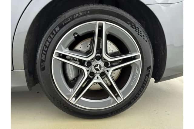 Mercedes-Benz S-Klasse (2024) thumbnail 5