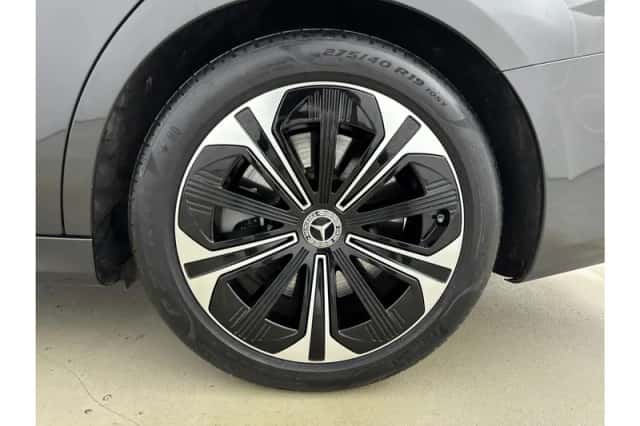 Mercedes-Benz E-Klasse (2025) thumbnail 4