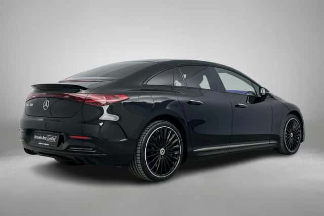Mercedes-Benz EQE (2024) thumbnail 2