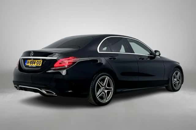 Mercedes-Benz C-Klasse (2020) thumbnail 2
