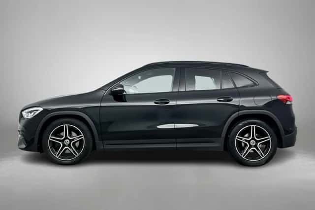 Mercedes-Benz GLA (2020) thumbnail 6
