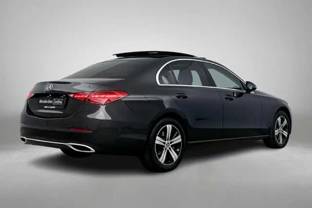 Mercedes-Benz C-Klasse (2022) thumbnail 2