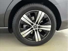 Mercedes-Benz C-Klasse (2022) thumbnail 4